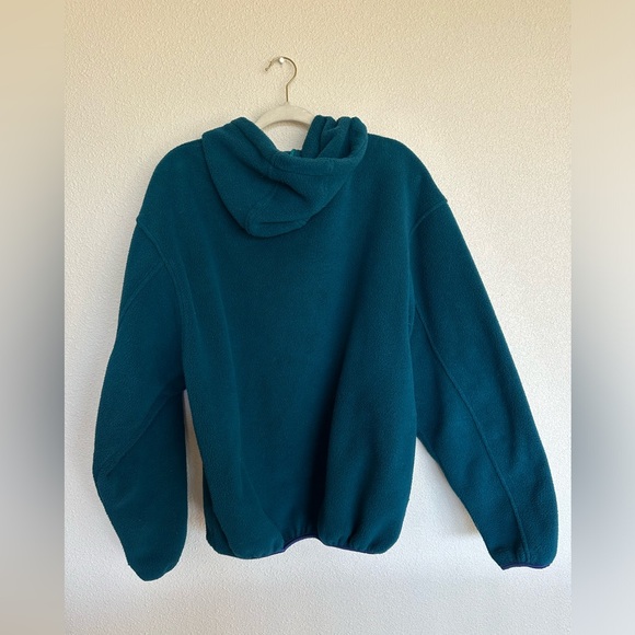 Fleece pullover - Picture 3 of 3